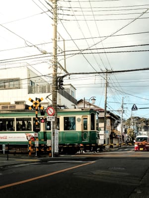 Kamakura's Classic Train